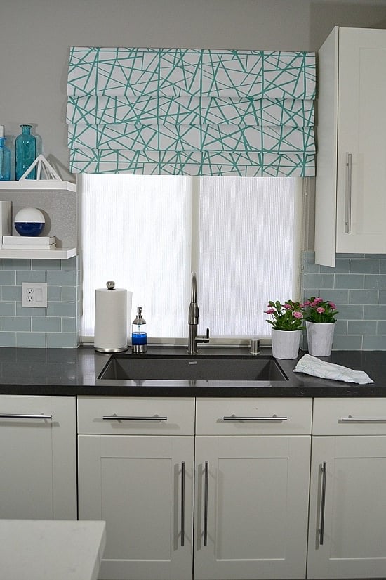 DIY Funky Kitchen Blinds Ideas5