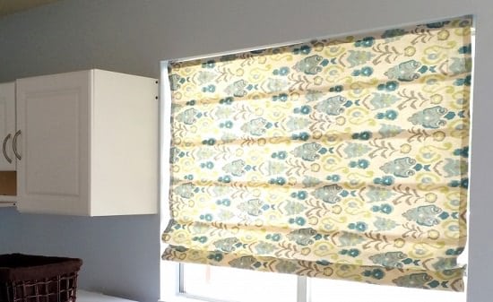 DIY No-sew kitchen curtain