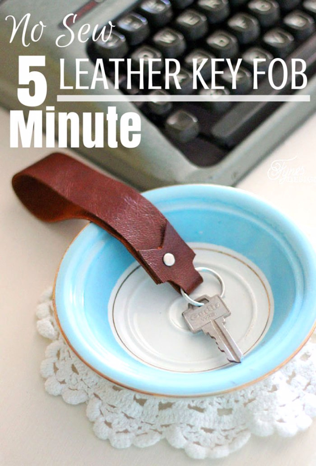 Creative Leather Crafts - No Sew Leather Key Fob - Best DIY Projects Made With Leather - Easy Handmade Do It Yourself Gifts and Fashion - Cool Crafts and DYI Leather Projects With Step by Step Tutorials http://diyjoy.com/diy-leather-crafts