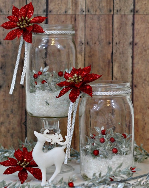 25 DIY Snowy Mason Jars For Christmas Decor 11