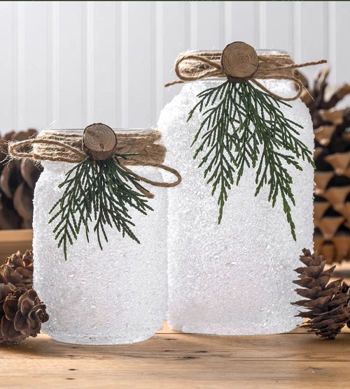 25 DIY Snowy Mason Jars For Christmas Decor 12