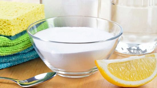 How to Clean The Stovetop With Vinegar3