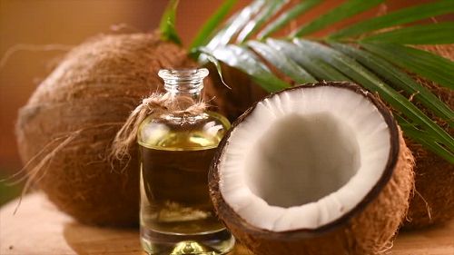 Coconut Oil for Getting Rid of Demodex Mites2