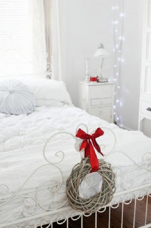 Coastal Christmas Bedroom Decor