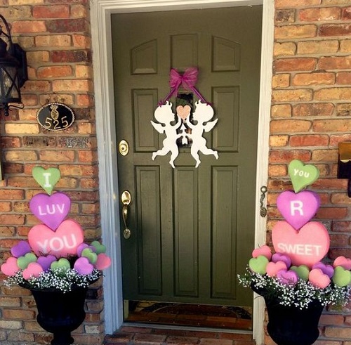 Decorate Your Porch for Valentine's Day7