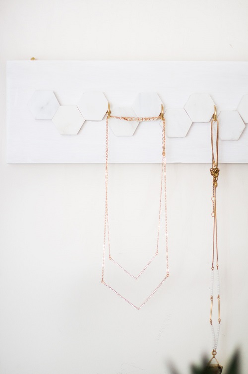 DIY Jewelry Hanger