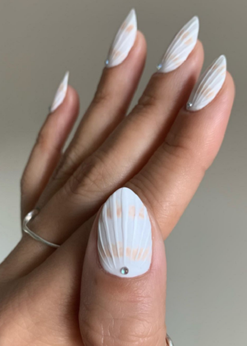 Seashells Nail Art