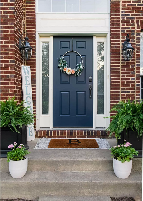 Small Front Porch Decorating Ideas on a Budget 5