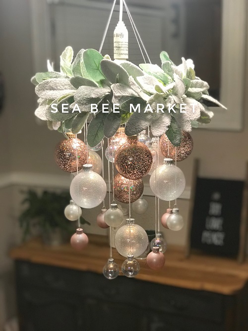 Christmas Decor Ideas That Only Look Expensive 14