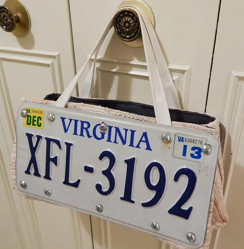 Craft Ideas for Old License Plates 5