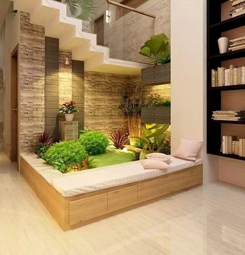 A Relaxing Indoor Green Oasis