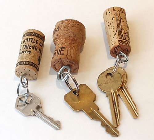 DIY Wine Cork Ideas for the Garden and Home 6