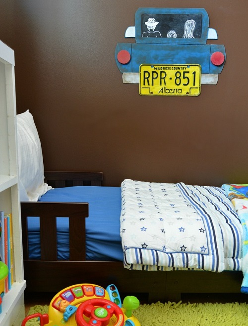 License Plate Art For A Child's Room