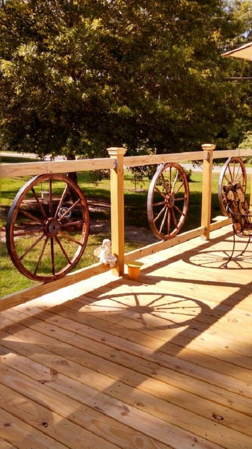 Wagon Wheel Railing