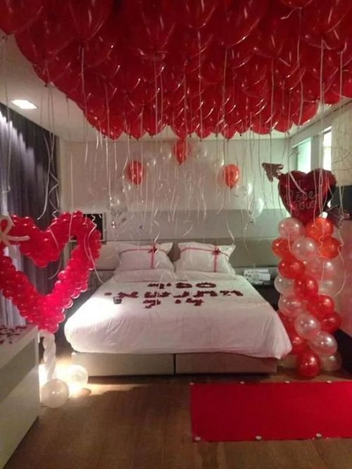 Valentine's Day Bedroom Decor 4