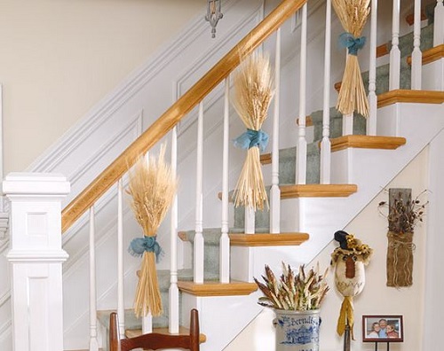 Staircase Space Decorating Ideas 14