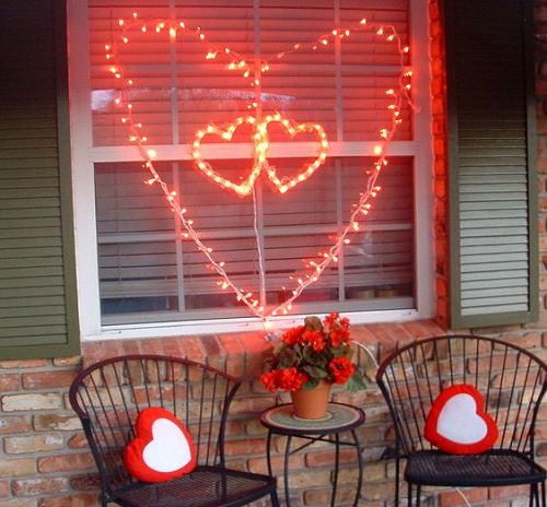 Outdoor Valentines Day Decorations 5