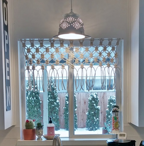 DIY Window Decoration Ideas 1