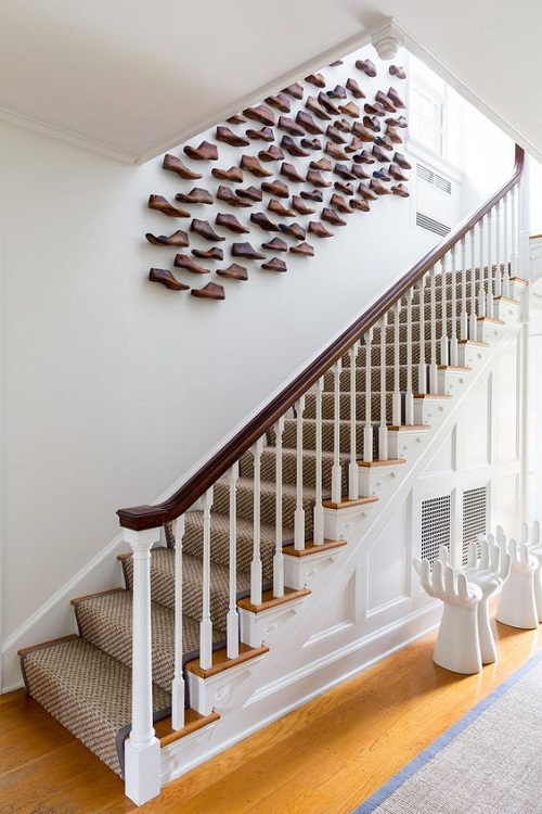 Staircase Space Decorating Ideas 5