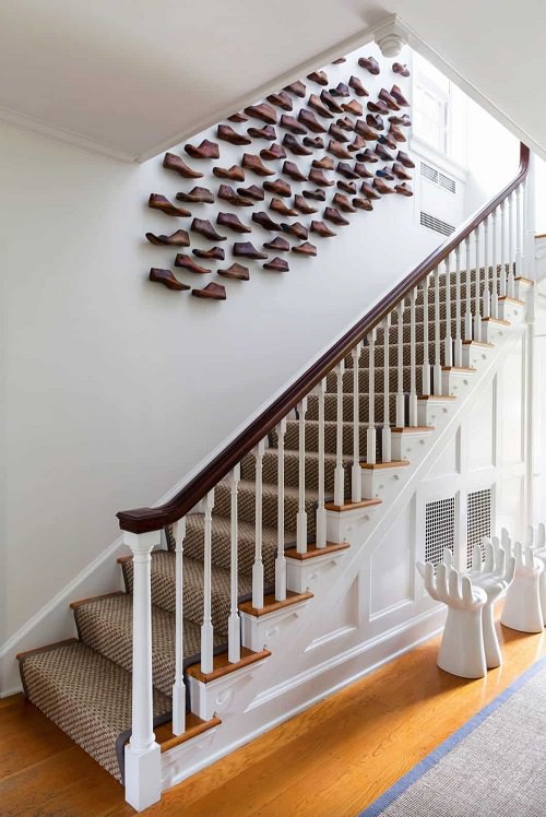 Staircase Wall Decor Ideas 12