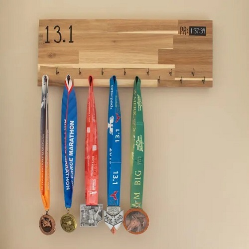 DIY Marathon Medal Display