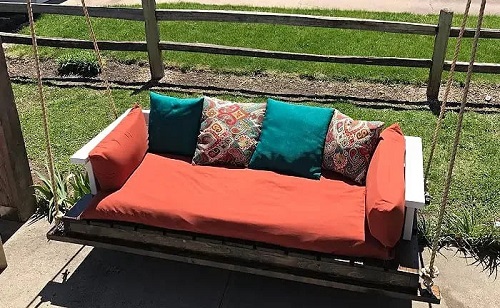 DIY Porch Swing Bed Ideas 4
