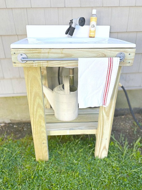 DIY Outdoor Sink Ideas 1