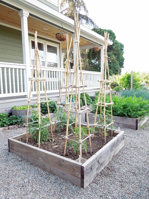 DIY Bamboo Projects and Uses in Garden 8