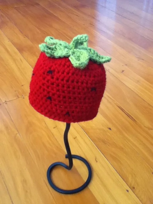 Strawberry Beanie Crochet Pattern Ideas 4