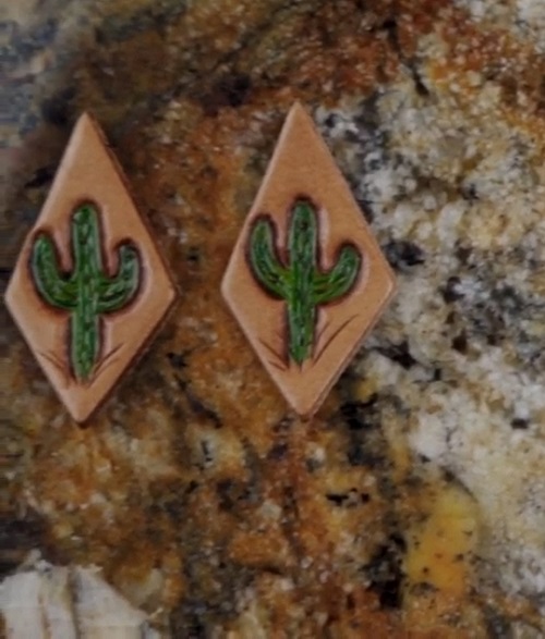 Cactus Teardrop Diamond Ear rings
