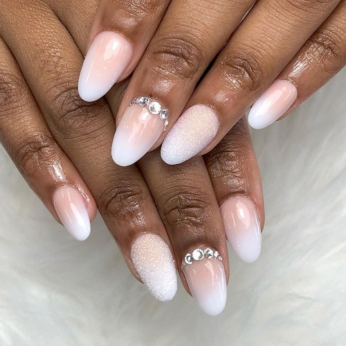 Soft White Nails With Diamond Ideas 16