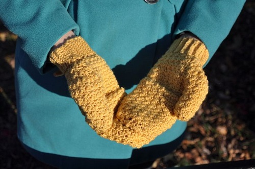 Mustard Mitts Crochet Pattern