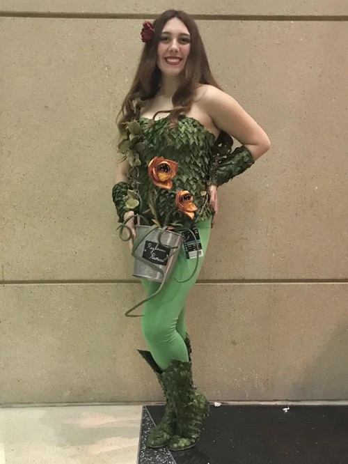 DIY Poison Ivy Costume 9