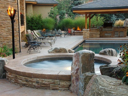 Hot Tub Landscaping on a Budget 4