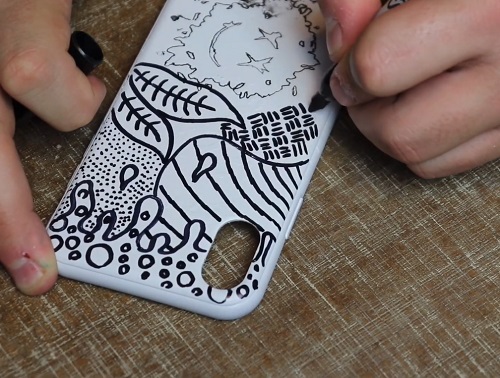 Phone Case Painting Ideas 1