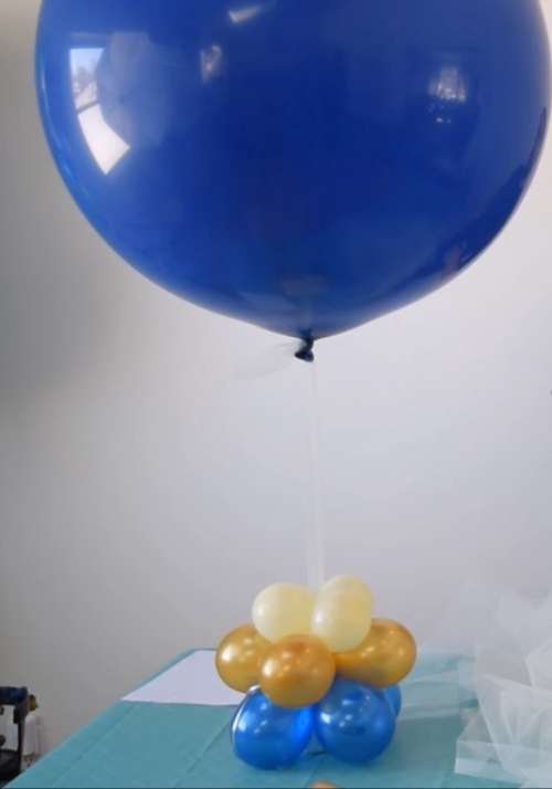 Balloon Centerpiece Ideas 9