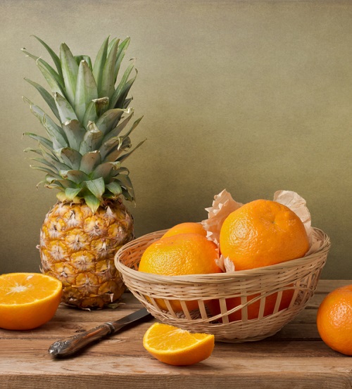 Is Pineapple a Citrus Fruit? 1