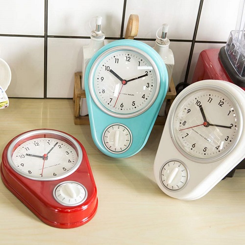 Kitchen Counter Clock Decor Ideas