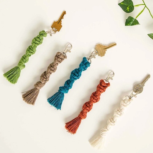 Macrame Keychain Pattern