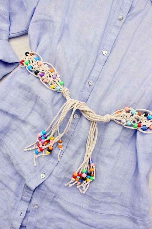 Easy macrame belt with beads