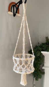 9 Macrame Hanging Fruit Basket Free Patterns - Hello Lidy