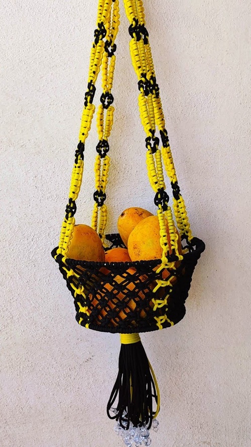 DIY Macrame hanging fruit basket