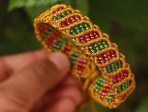 11 Macrame Beaded Bracelets Free patterns - Hello Lidy