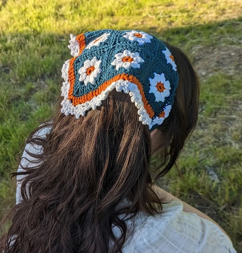 Crochet Daisy Bandana