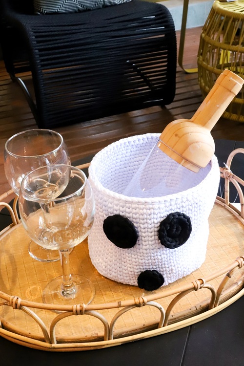 Crochet Halloween Ghost basket Decor Free Patterns