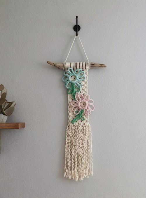 Mini Flower Wall Hanging