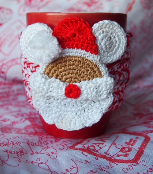 crochet santa claus mug cozy