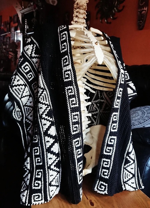 Geometric Shapes Spirals Cardigan