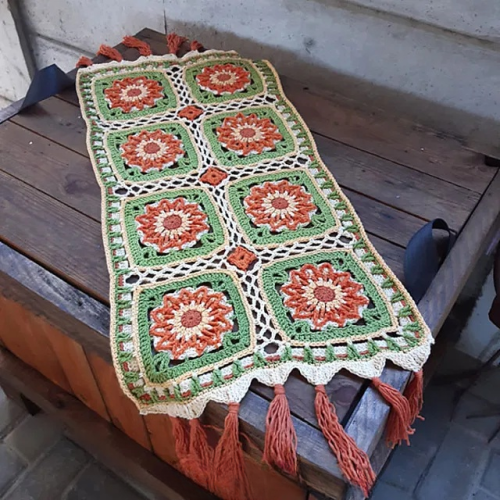 Floral Table Runner Free Crochet Patterns 1