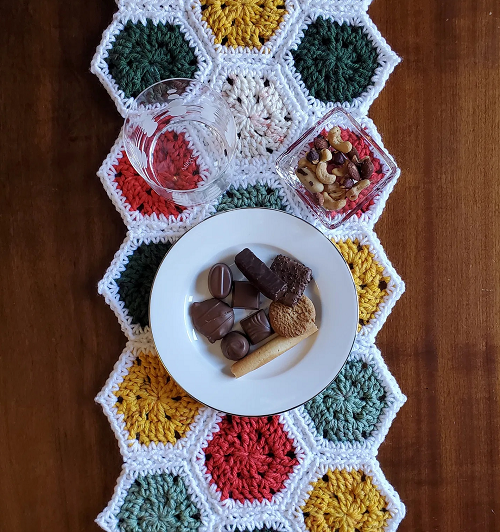Hexagon Table Runner Free Crochet Patterns 1
